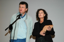Rodrigo Diaz e la regista Carmen Castillo durante le premiazioni